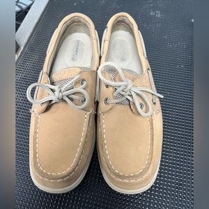 Women’s Sperry shoes